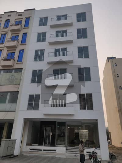 1 bedroom Brand New Non Furnished Apartment Available For Rent Bahria Town Lahore
