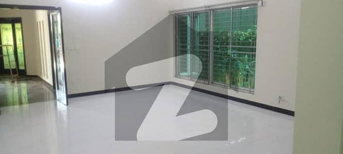 1 Kanal Upper Portion For Rent In Punjab Society Phase 2
