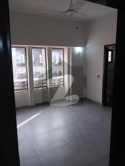 A spacious 3 Bed+Drawing Apartment Available for Sale in Defence Residency Block-10