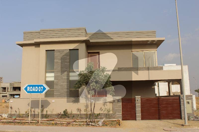 Precinct 16 272 Square Yards Villa Available For Sale At Good Location Of Bahria Town Karachi