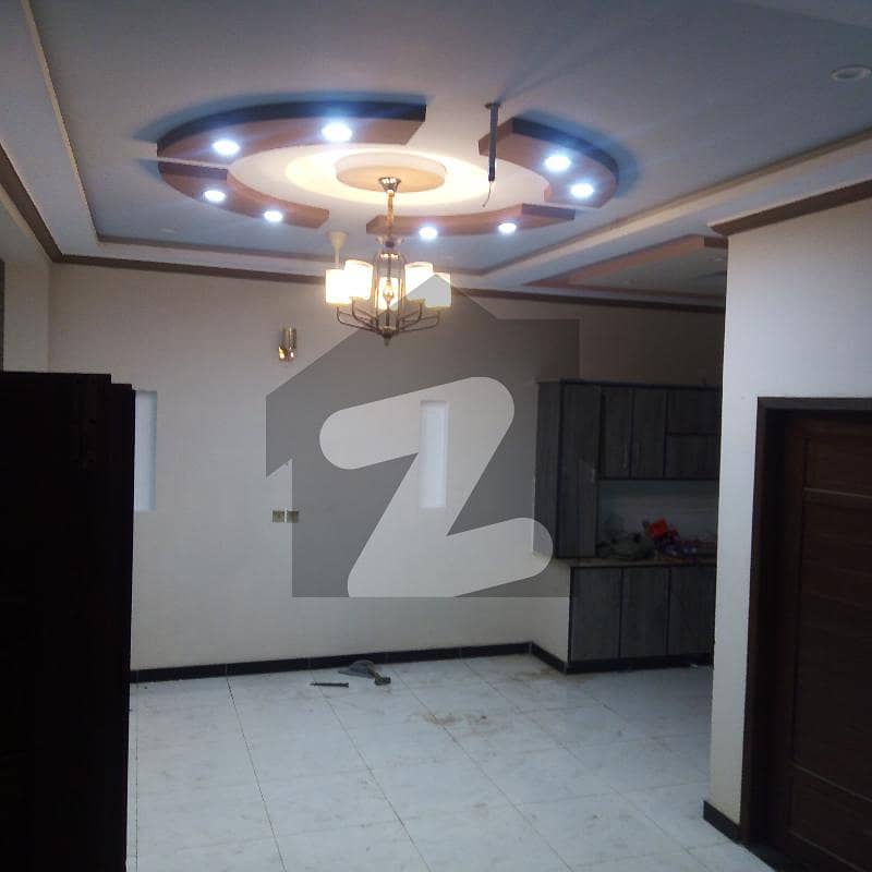 ایڈن ریزیڈینشیا ایڈن لاہور میں 4 کمروں کا 5 مرلہ مکان 55 ہزار میں کرایہ پر دستیاب ہے۔