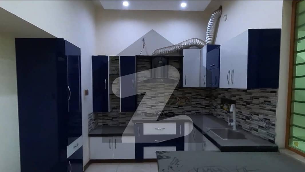ماڈل کالونی - ملیر ملیر,کراچی میں 7 کمروں کا 5 مرلہ مکان 2.9 کروڑ میں برائے فروخت۔
