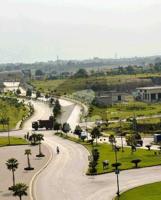 10 MARLA RESIDENTIAL CORNER PLOT FOR SALE G6 IN BAHRIA ORCHERD