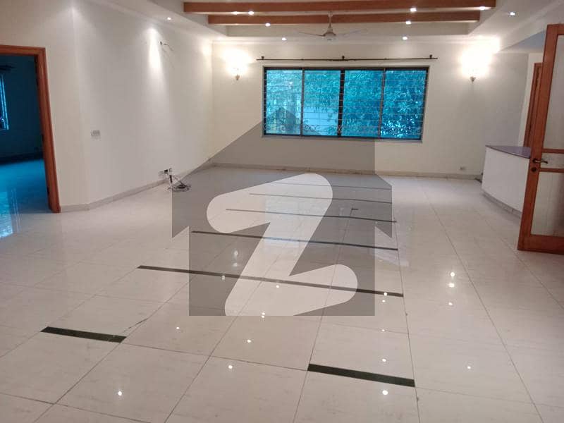 1 Kanal Upper Portion Of Bungalow For Rent In Phase 2