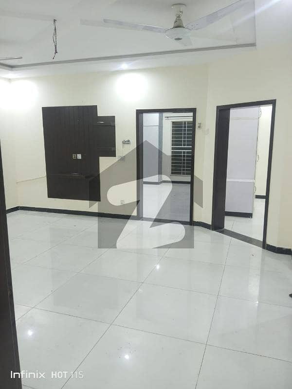 10 Marla Like A New Excellent Good Condition Upper Portion House For Rent In Rafi Block Bahria Town Lahore