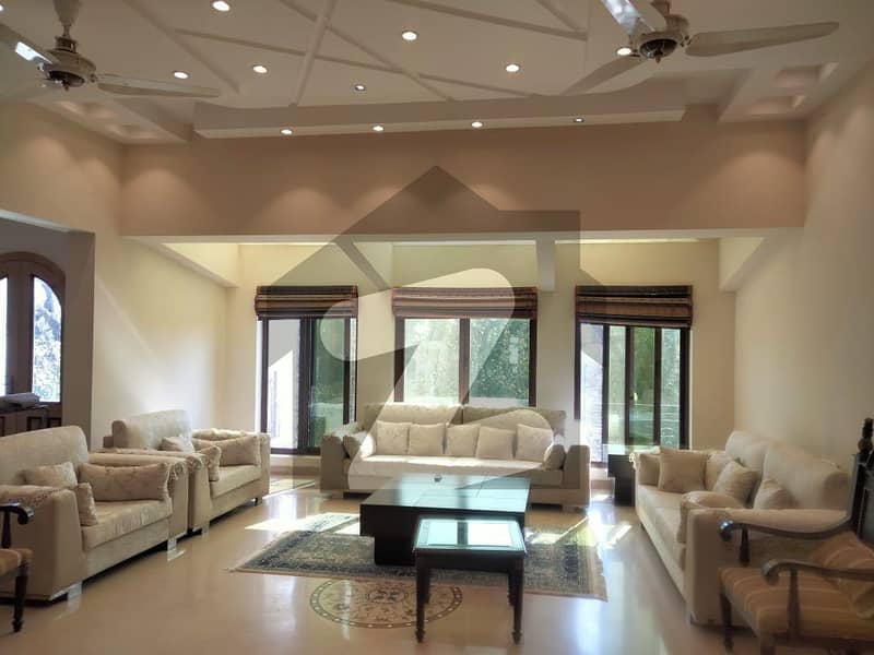Brand new luxurious portion for rent Brand new luxurious portion for rent
