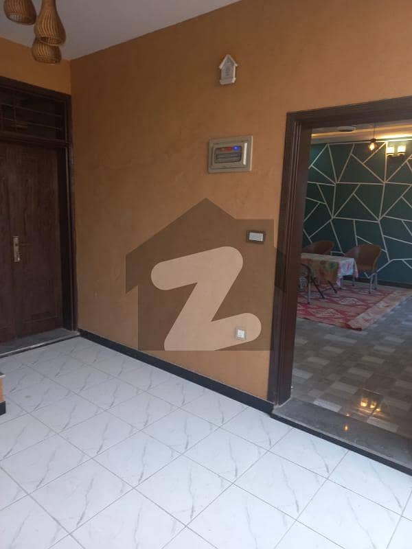 سوان گارڈن ۔ بلاک بی سوان گارڈن,اسلام آباد میں 4 کمروں کا 7 مرلہ مکان 80.0 ہزار میں کرایہ پر دستیاب ہے۔