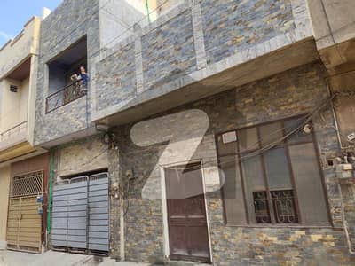 Madina Town College Road Y Block Near Woman University Faisalabad 5 Marla Portion For Rent