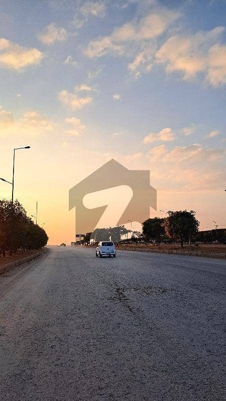 Commercial Plot For Sale in Expressway DHA 05