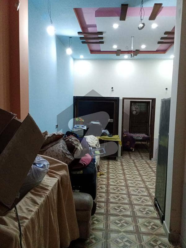 اعوان ٹاؤن ۔ احمد بلاک اعوان ٹاؤن لاہور میں 3 کمروں کا 3 مرلہ مکان 95 لاکھ میں برائے فروخت۔