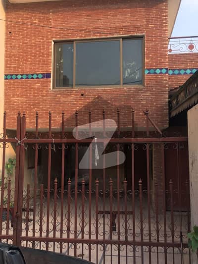 جیل روڈ لاہور میں 5 کمروں کا 1 کنال مکان 8 کروڑ میں برائے فروخت۔