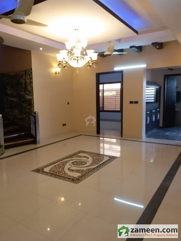 Town House For Sale On Tipu Sultan Road