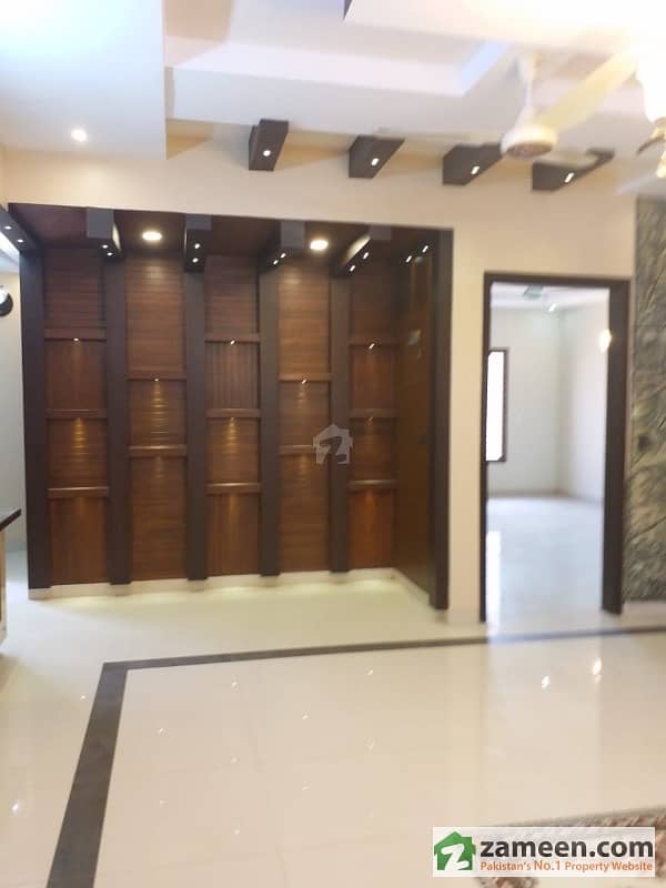 Town House For Sale On Tipu Sultan Road Tipu Sultan Road, Karachi