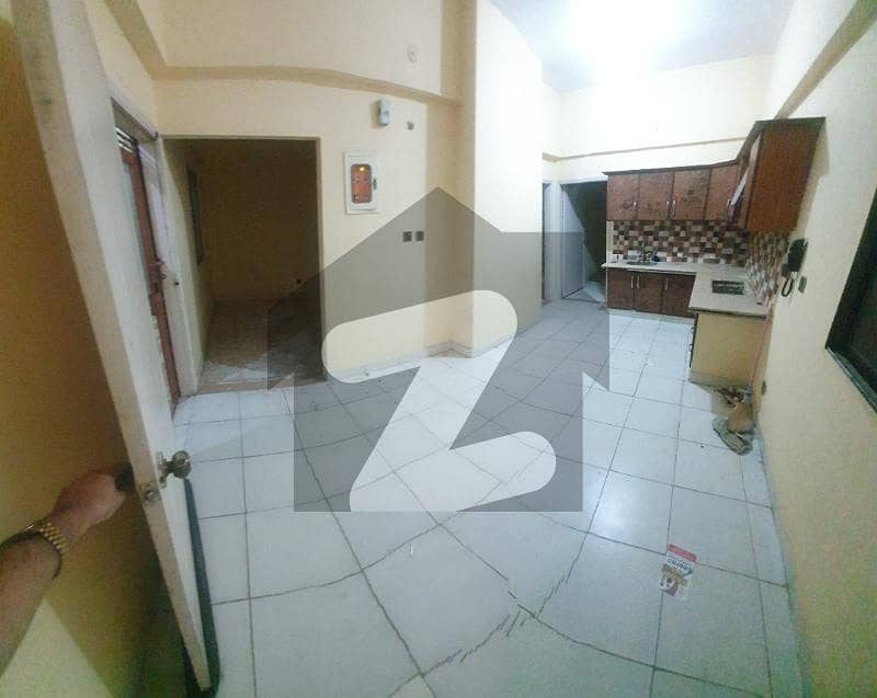 Nazimabad No. 4 2 Bedroom Drwaing Lounge Flat Available For Rent