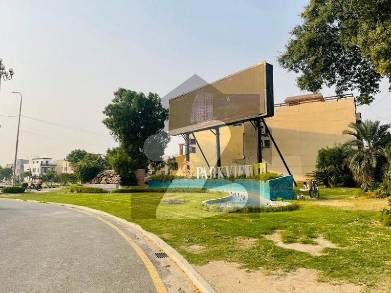 پارک ویو سٹی ۔ پلاٹینم بلاک پارک ویو سٹی,لاہور میں 14 مرلہ رہائشی پلاٹ 1.1 کروڑ میں برائے فروخت۔