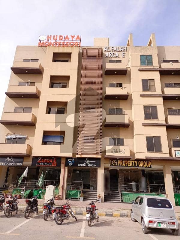 Front Facing 02 Bed Lavish Apartment For Sale