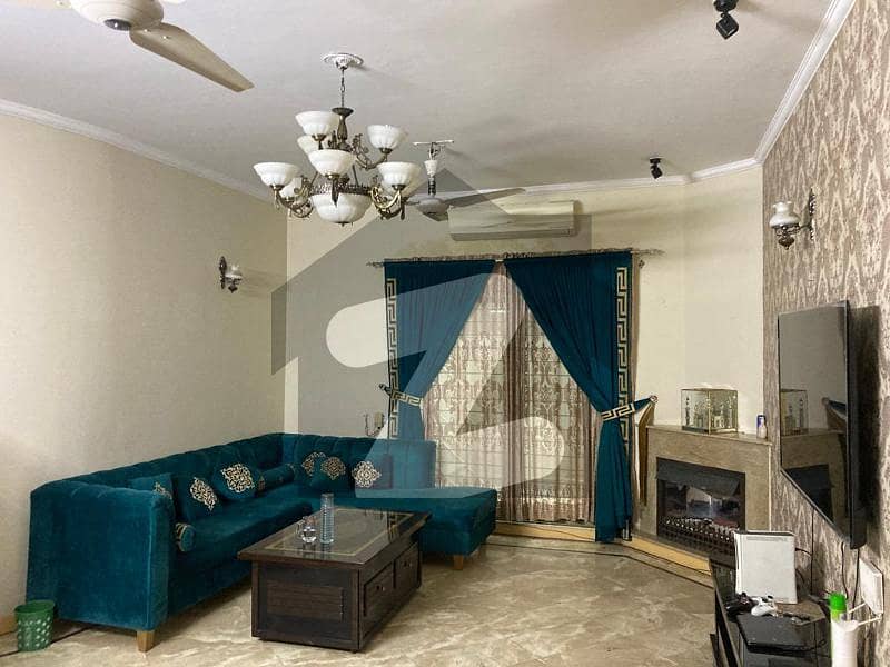 1 Kanal Lower Portion For Rent In Dha Phase 4 Gg Block Near Park Masjid