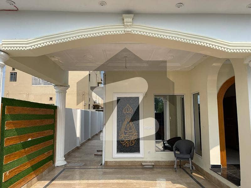 10 Marla Spanish House For Rent In Dha 11 Rahbar Defence Road