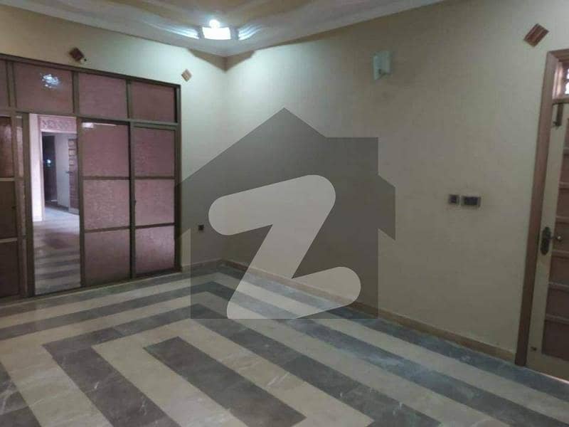 نارتھ ناظم آباد ۔ بلاک آئی نارتھ ناظم آباد کراچی میں 3 کمروں کا 8 مرلہ بالائی پورشن 58 ہزار میں کرایہ پر دستیاب ہے۔
