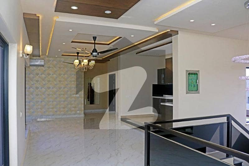 01 Kanal Brand New Designer With Separate Gate Upper Portion For Rent In Hbfc Society Near Dha Phase 5