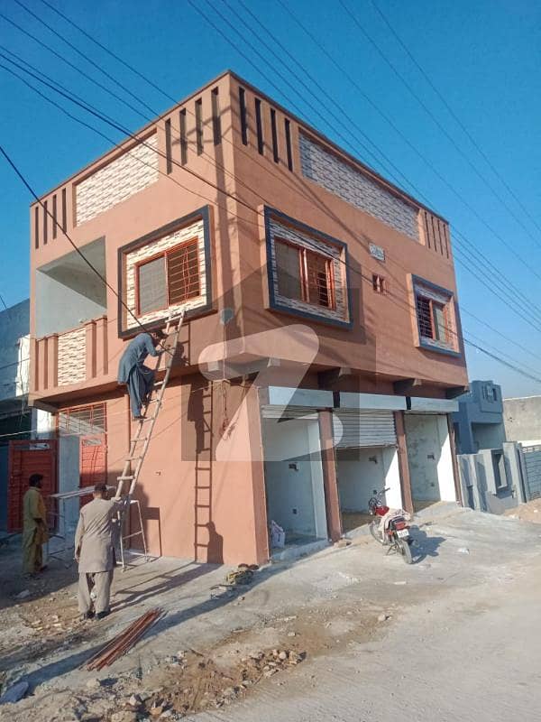 2.5 Marla Double Storey Shop With Flat For Sale
