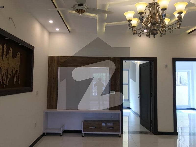 House For Sale In Rs. 32,000,000