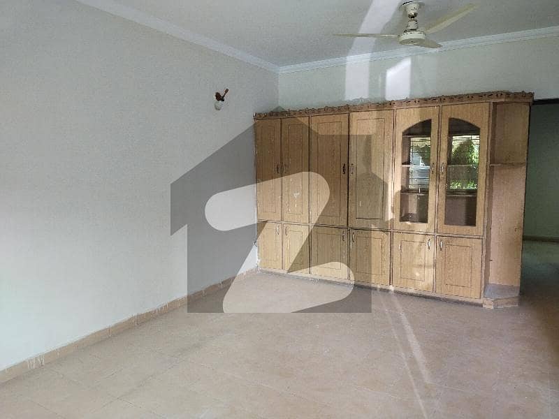 5 Marla House with Gas for Rent in Khayaban-e-Amin
