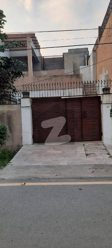 10 Marla Brand New House Available For  Rent In Samanabad Lahore
