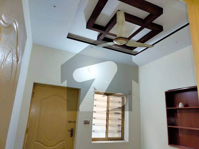 کاہنہ پل اسلام آباد میں 5 کمروں کا 3 مرلہ مکان 60.0 لاکھ میں برائے فروخت۔