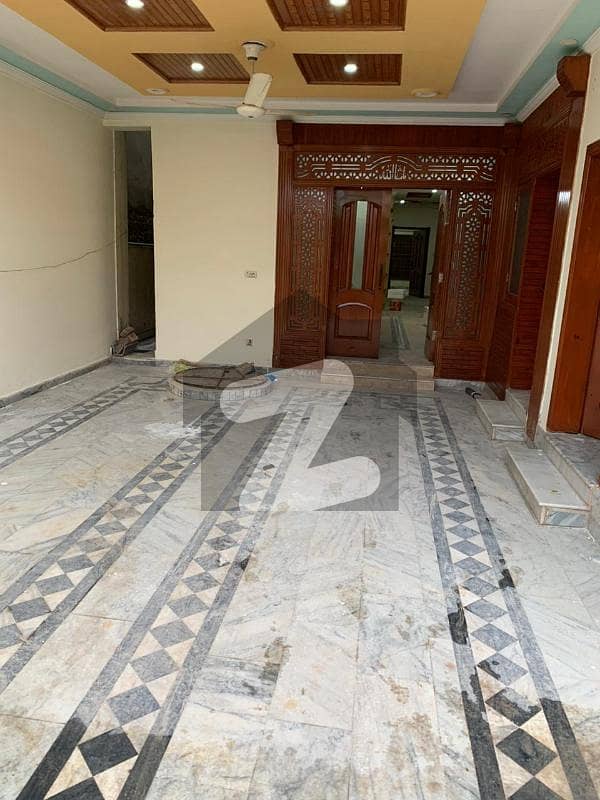 Ground portion available for rent in Ayoub colony