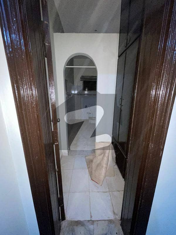 10 marla house is available for sale at Garden Town Multan. Garden Town