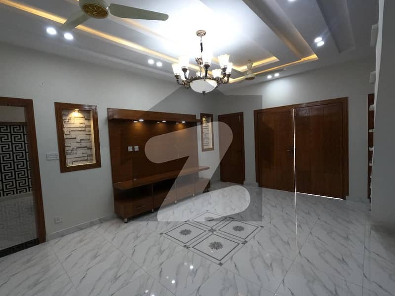Perfect 7 Marla Upper Portion In Bahria Town Phase 8 - Khalid Block For rent
