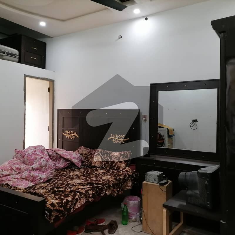 کوٹ اللہ دین ساہیوال میں 5 کمروں کا 6 مرلہ مکان 35 لاکھ میں برائے فروخت۔