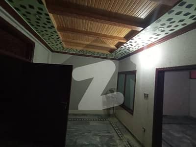 تارامری اسلام آباد میں 2 کمروں کا 3 مرلہ مکان 14 ہزار میں کرایہ پر دستیاب ہے۔