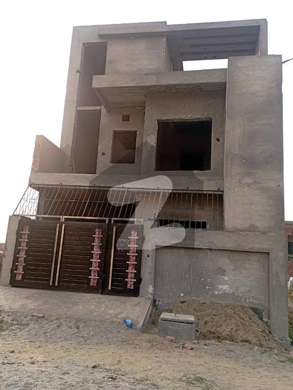 گالف ویولین پاک عرب ہاؤسنگ سوسائٹی لاہور میں 3 کمروں کا 5 مرلہ مکان 75 لاکھ میں برائے فروخت۔