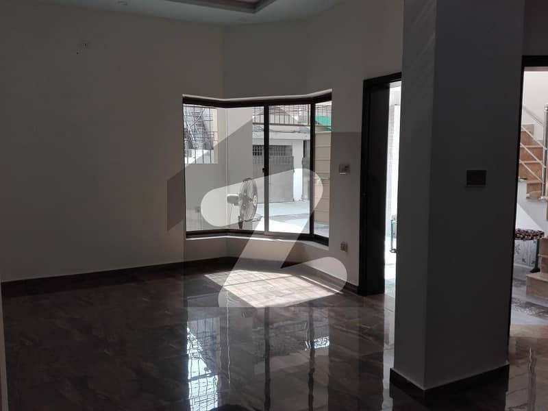 Upper Portion For rent In Beautiful Johar Town