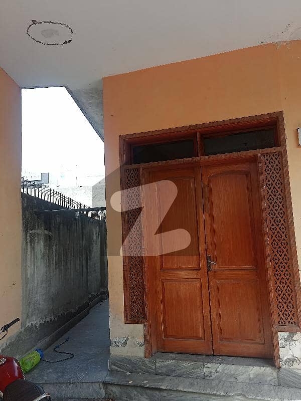 10 Marla dabal story house for rent in Hajvari housing scheme