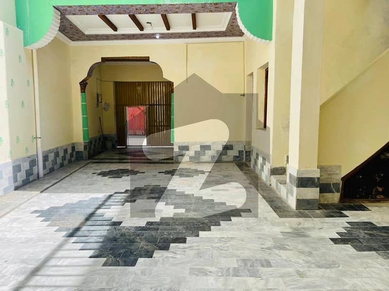 دورنپور پشاور میں 7 کمروں کا 6 مرلہ مکان 1.45 کروڑ میں برائے فروخت۔