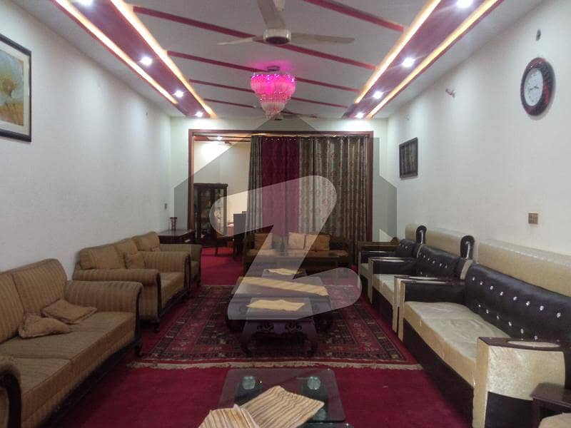 PIA D BLOCK 1 KANAL HOUSE AVAILABLE HERE FOR SALE