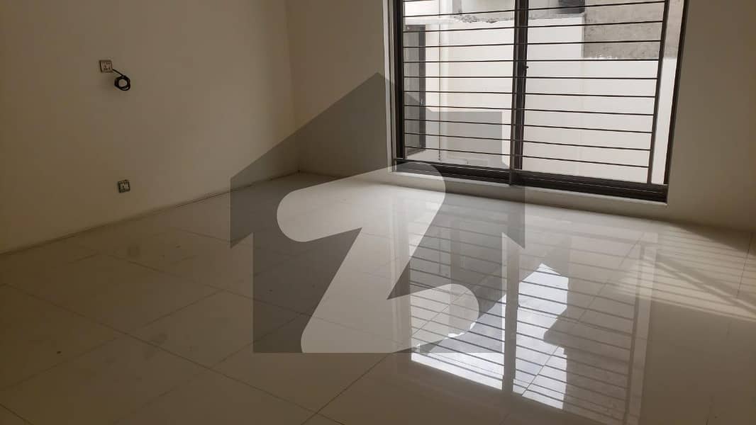 10 Marla House Is Available For Rent In Gulberg