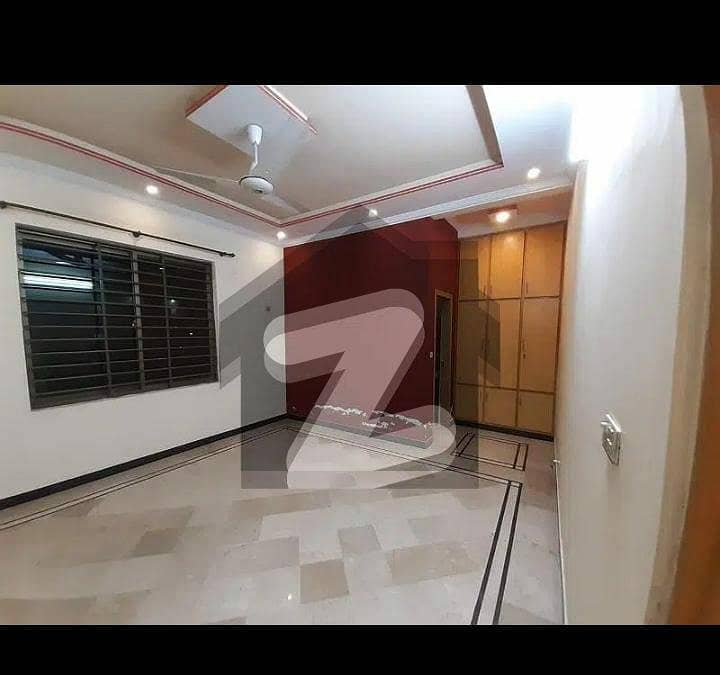 Sharing Room For Rent In Bahira Town Phase 8 Abubaker Block