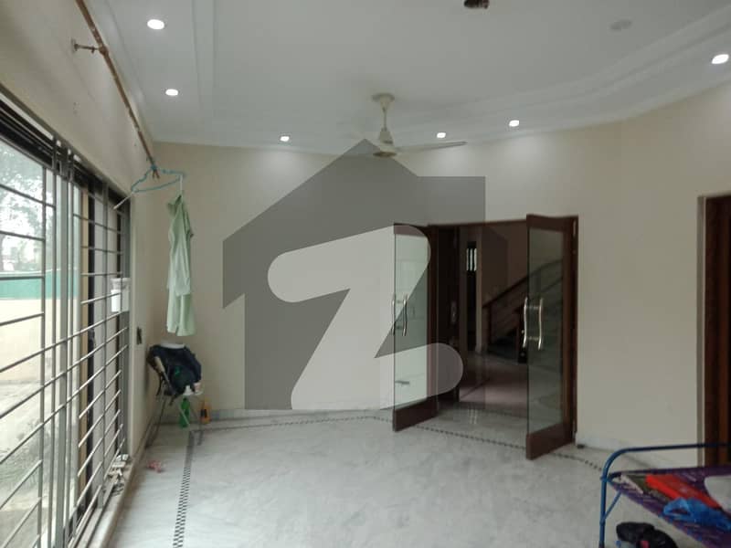 2 Kanal House In Gulberg For Rent At Good Location