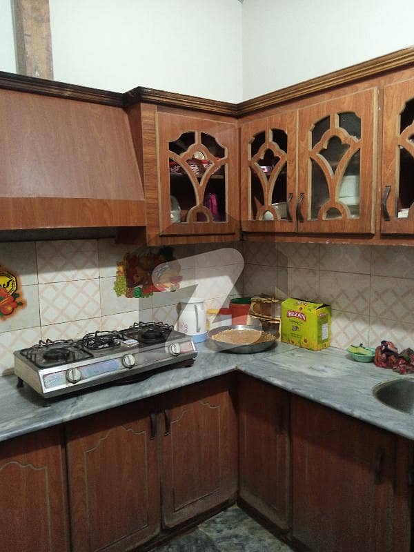 شلے ویلی راولپنڈی میں 2 کمروں کا 4 مرلہ مکان 65 لاکھ میں برائے فروخت۔