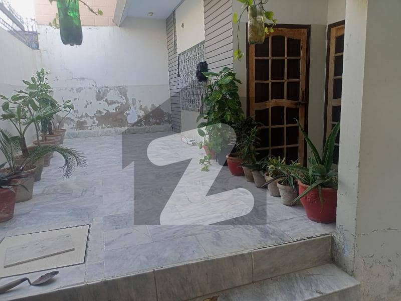 سکیم 33 کراچی میں 4 کمروں کا 10 مرلہ زیریں پورشن 1.55 کروڑ میں برائے فروخت۔