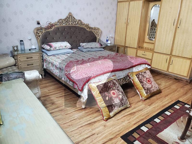 Allama Iqbal town old house for sale available Umar block Allama Iqbal