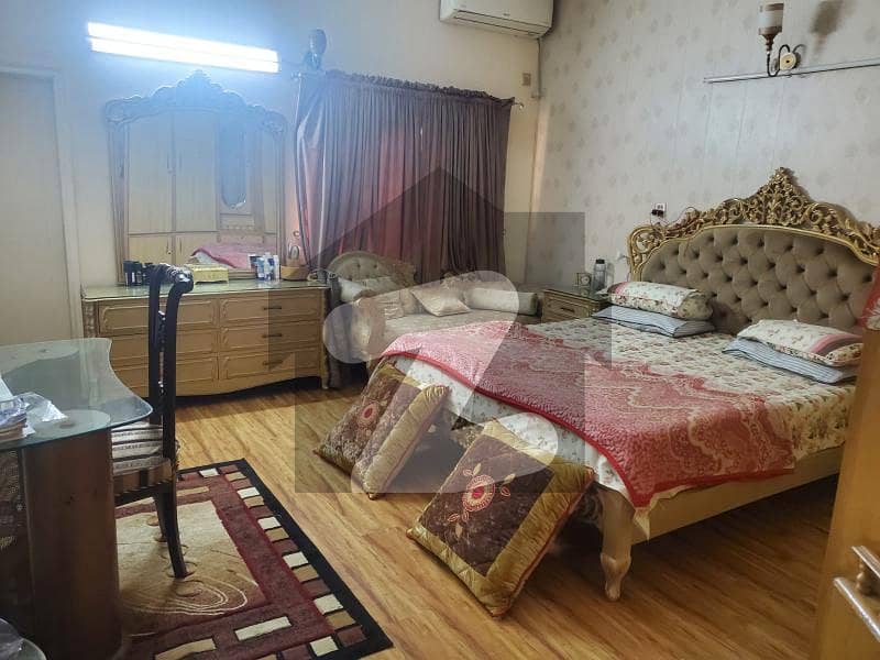 Allama Iqbal town old house for sale available Umar block Allama Iqbal