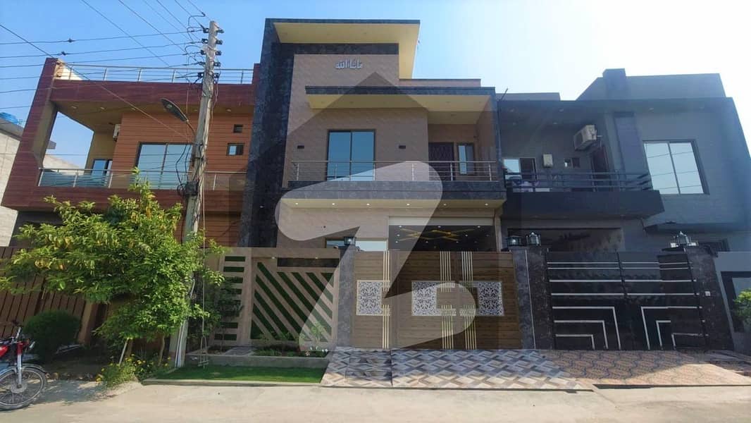 Facing Park 6 Marla House Is Available For sale In Bismillah Housing Scheme - Block A