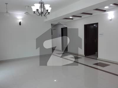 Prominently-Located Flat Available In Shershah Colony - Raiwind Road For rent