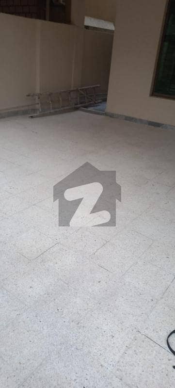Flat Of 2850 Square Feet Is Available For rent In Askari 14