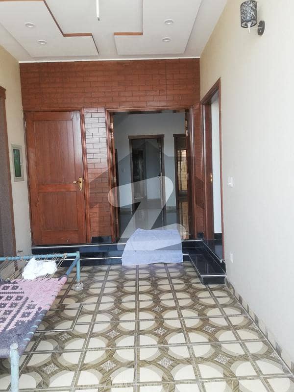 7 Marla House Available For Rent On Gated Community In Lake City Lahore